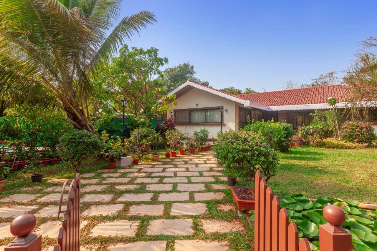Stayvista'S Casa Palmera - Pet-Friendly Villa With Pool, Garden With Gazebo, And Indoor & Outdoor Games Alībāg Εξωτερικό φωτογραφία