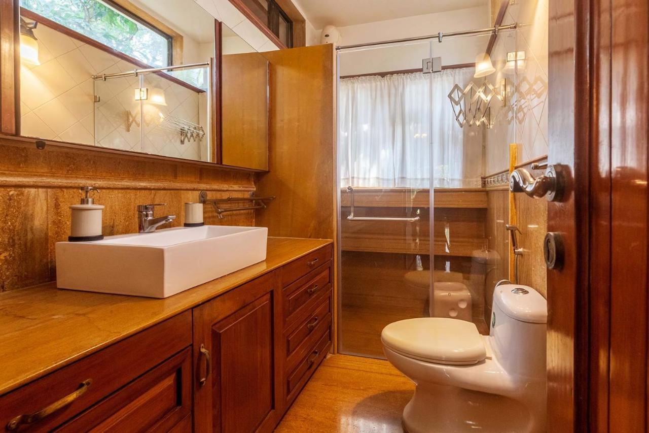 Stayvista'S Casa Palmera - Pet-Friendly Villa With Pool, Garden With Gazebo, And Indoor & Outdoor Games Alībāg Εξωτερικό φωτογραφία