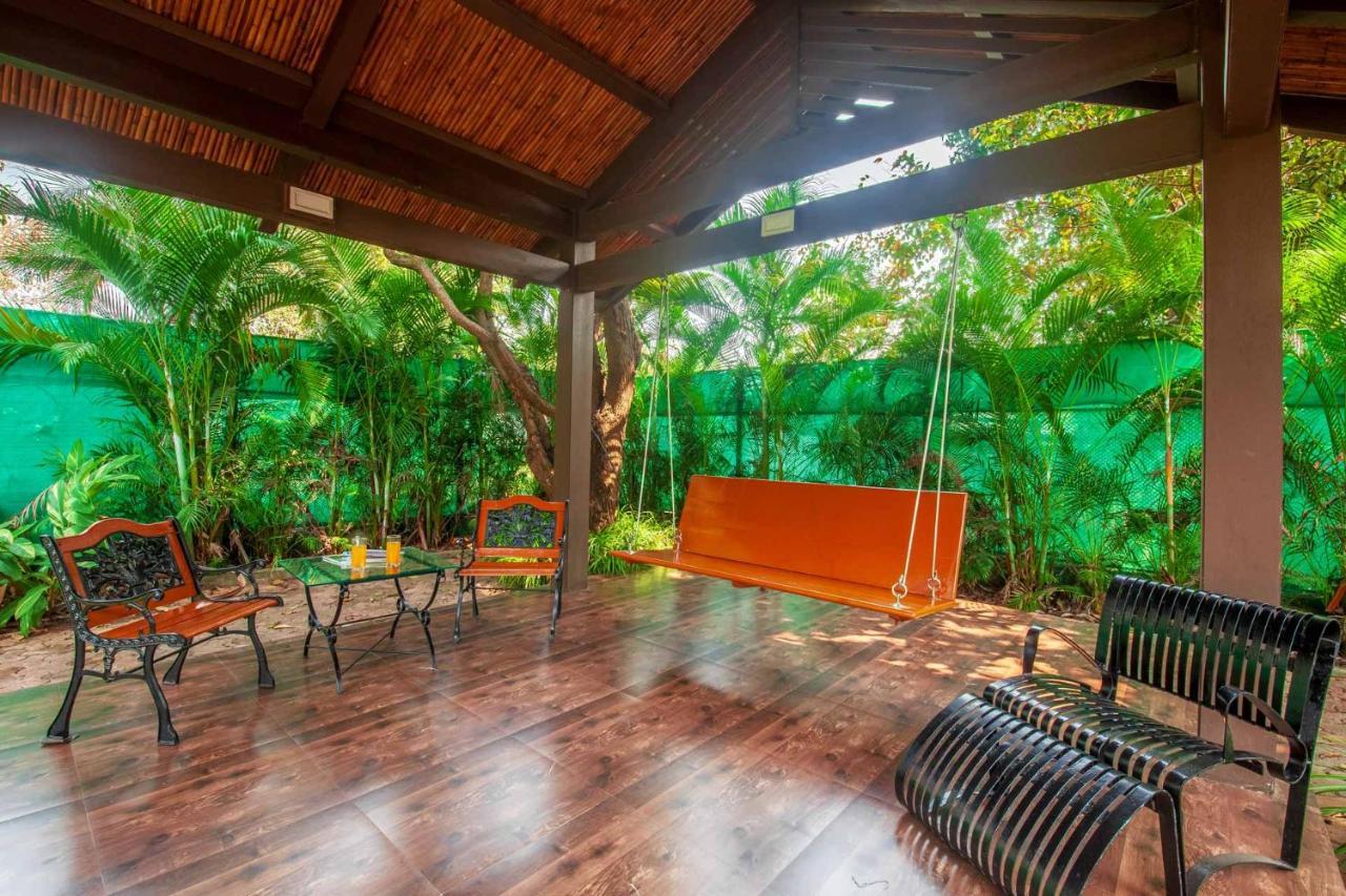 Stayvista'S Casa Palmera - Pet-Friendly Villa With Pool, Garden With Gazebo, And Indoor & Outdoor Games Alībāg Εξωτερικό φωτογραφία