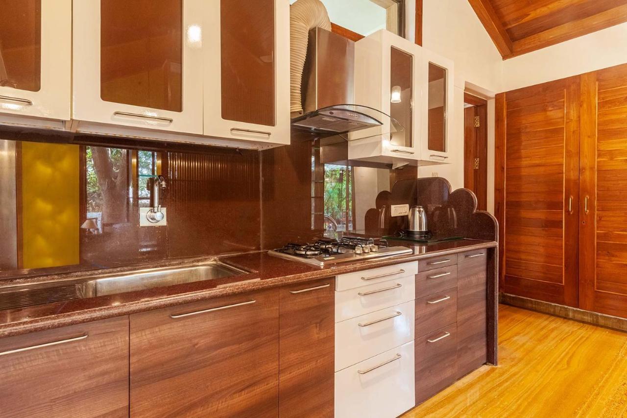 Stayvista'S Casa Palmera - Pet-Friendly Villa With Pool, Garden With Gazebo, And Indoor & Outdoor Games Alībāg Εξωτερικό φωτογραφία